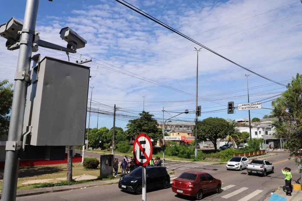 Atenção, motorista: 17 novos radares começam a operar em Manaus; confira todos os locais