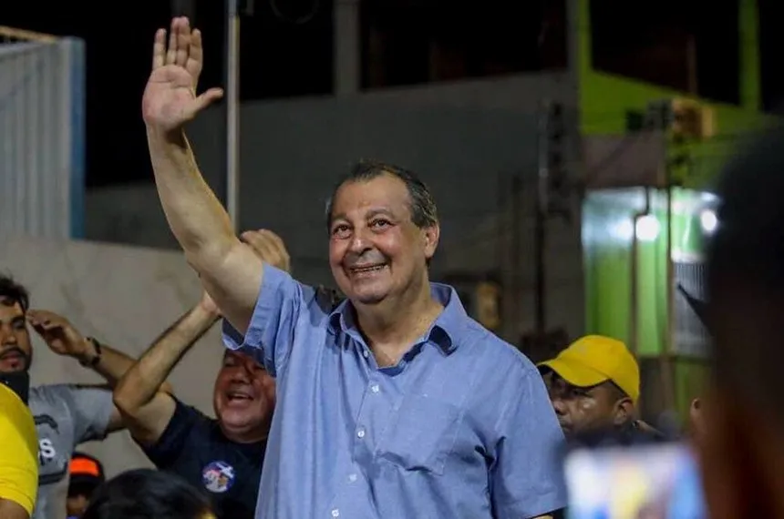 Omar Aziz anuncia parecer sobre PEC que muda jornada de trabalho e prevê votação na CCJ